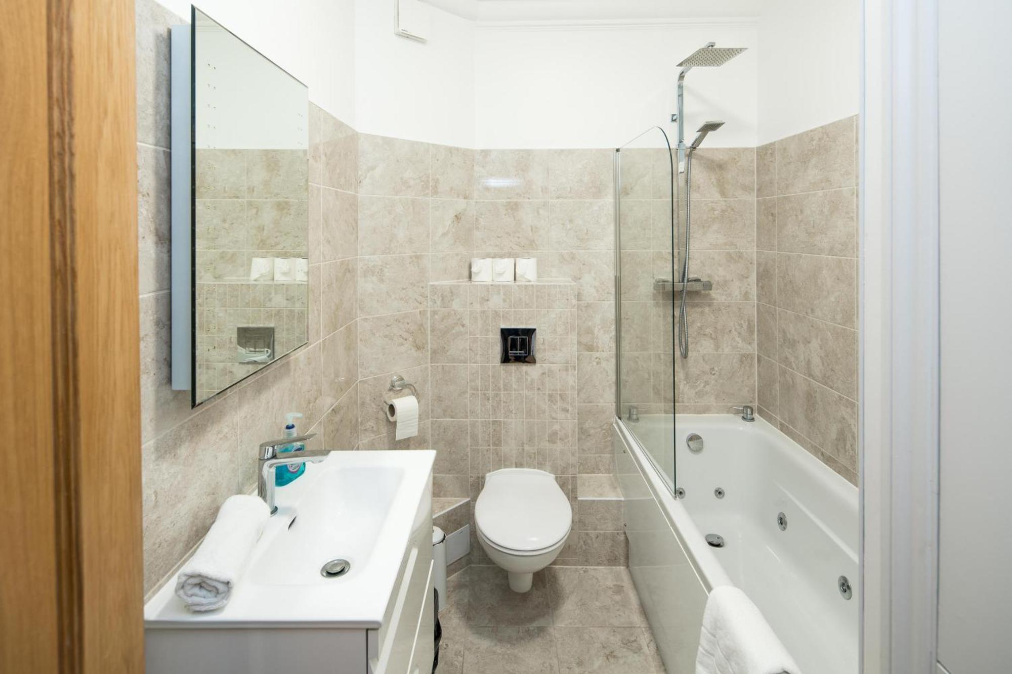 Elegant 1br Near * Londres